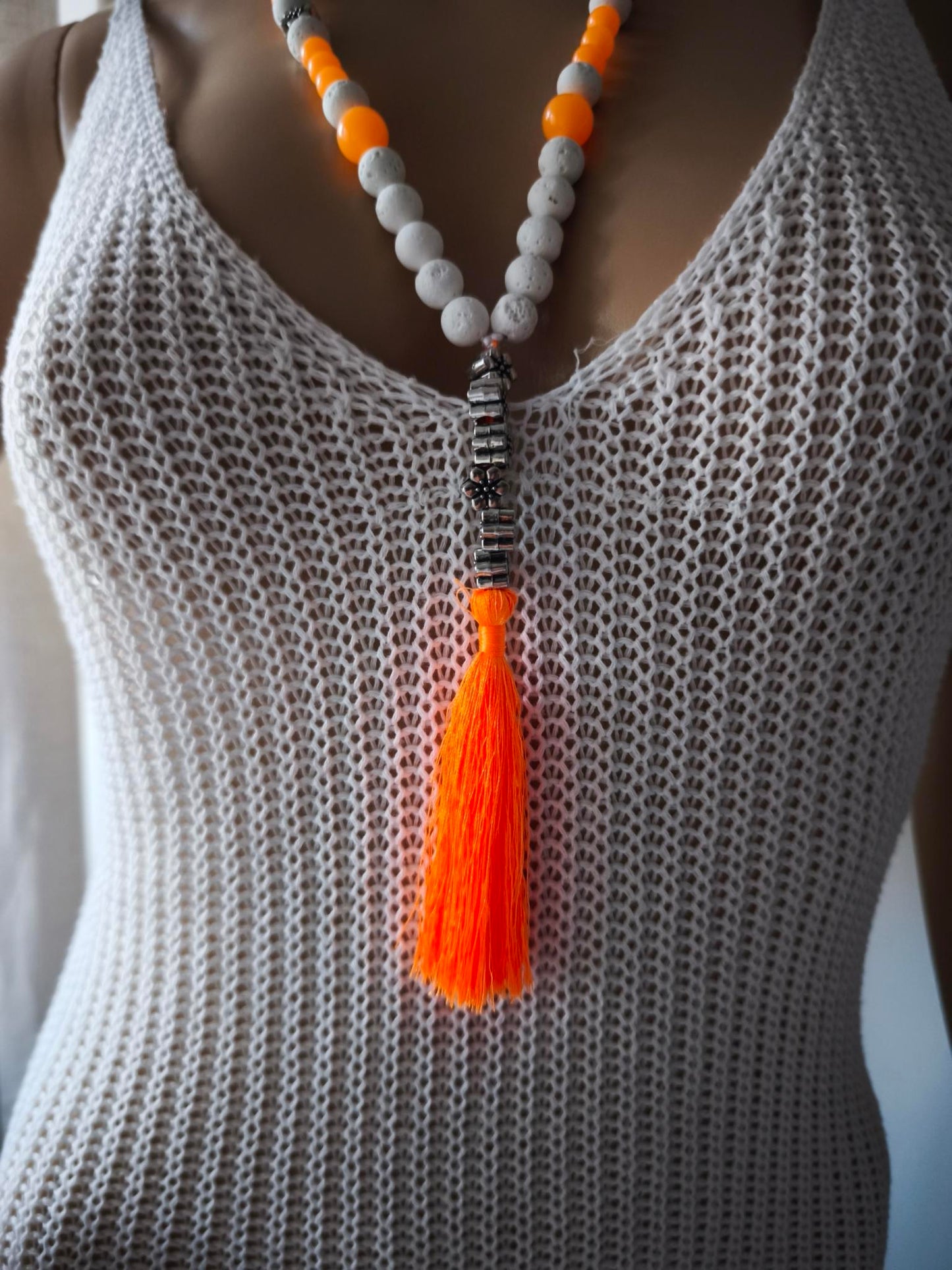 Boho Ibiza Halskette Hippie Festival Quaste XL Weiß Orange