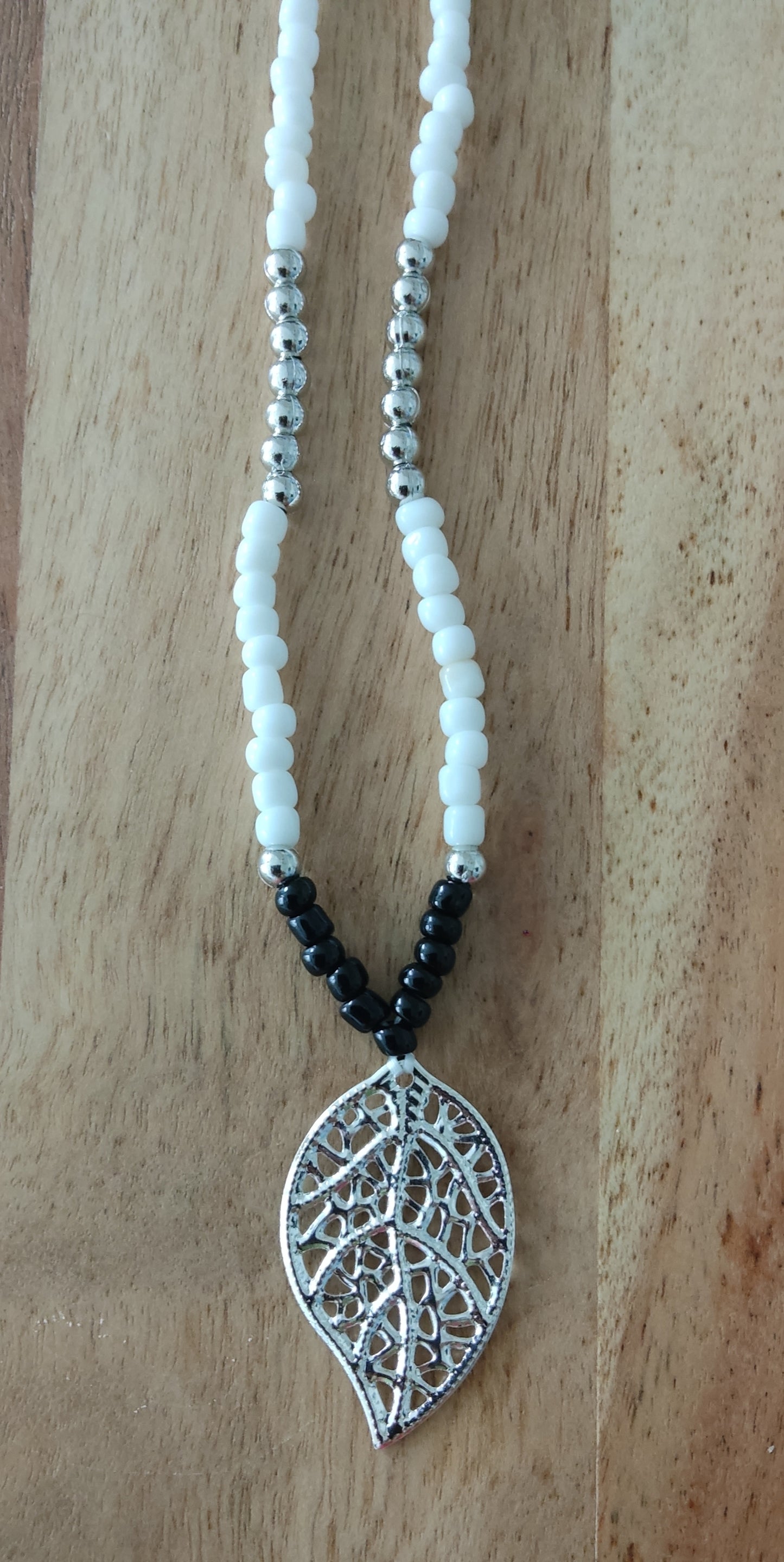 Ibiza Boho Ketten Set 6 tlg. Black/White/Silver Hand Made