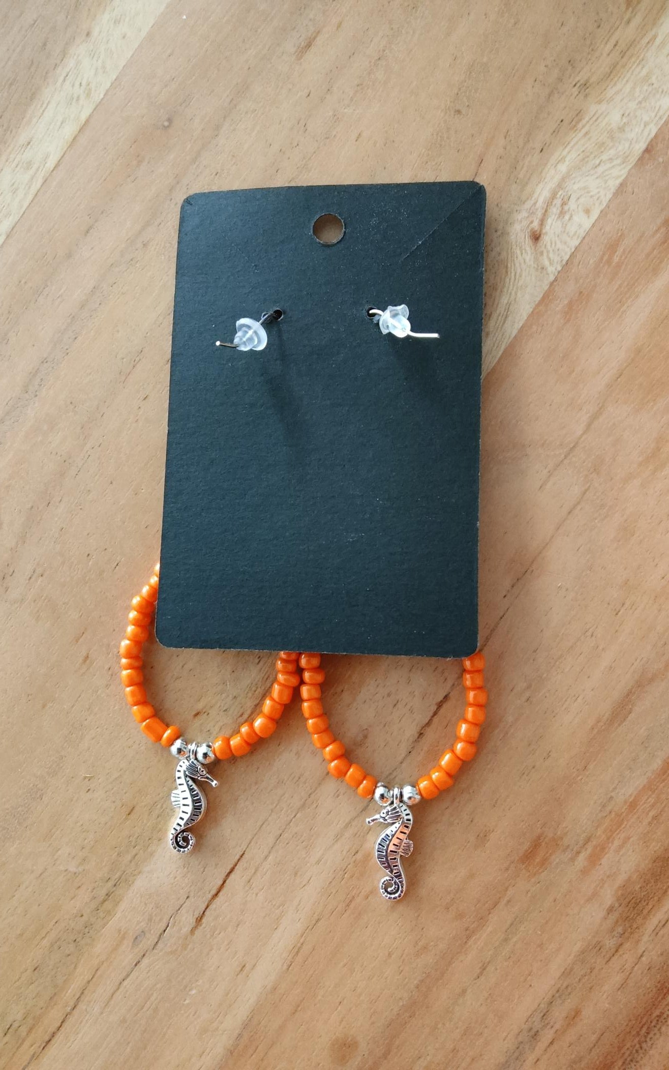 Boho Ohrringe Orange mit Seepferdchen Hand Made